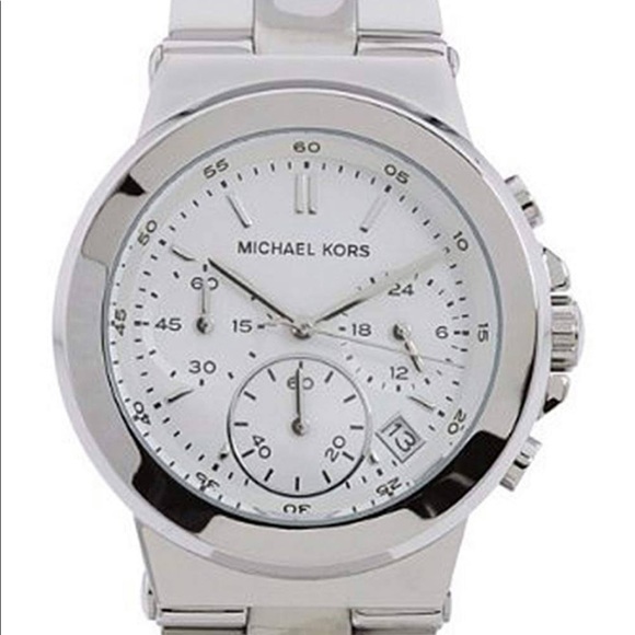 Michael Kors MK5221 Silver Watch - Picture 4 of 5